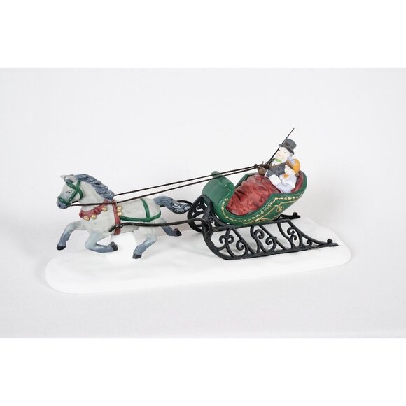 Department 56 Heritage Village Collection Dashing Through the Snow #58203 w/Box - Picture 1 of 9